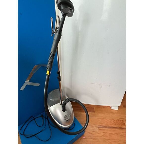 Shark Euro Pro X Garment Steamer Model #SC620 - Picture 2 of 6